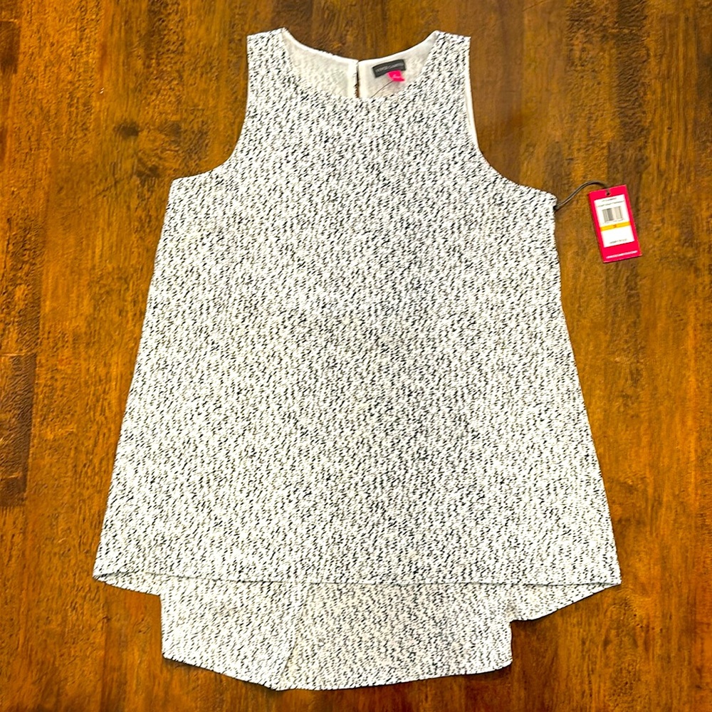 Vince Camuto Sleeveless top